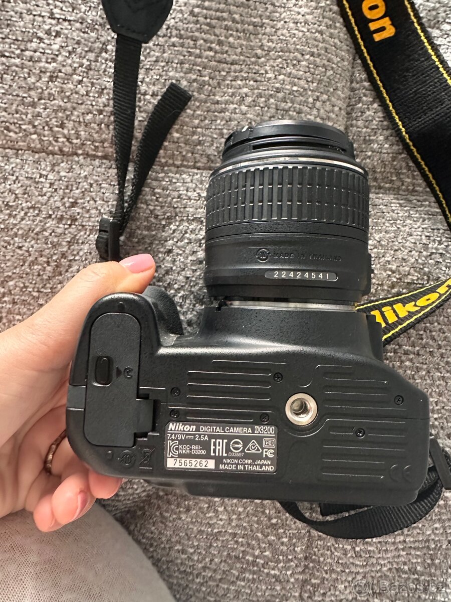 NIKON D3200 - 2