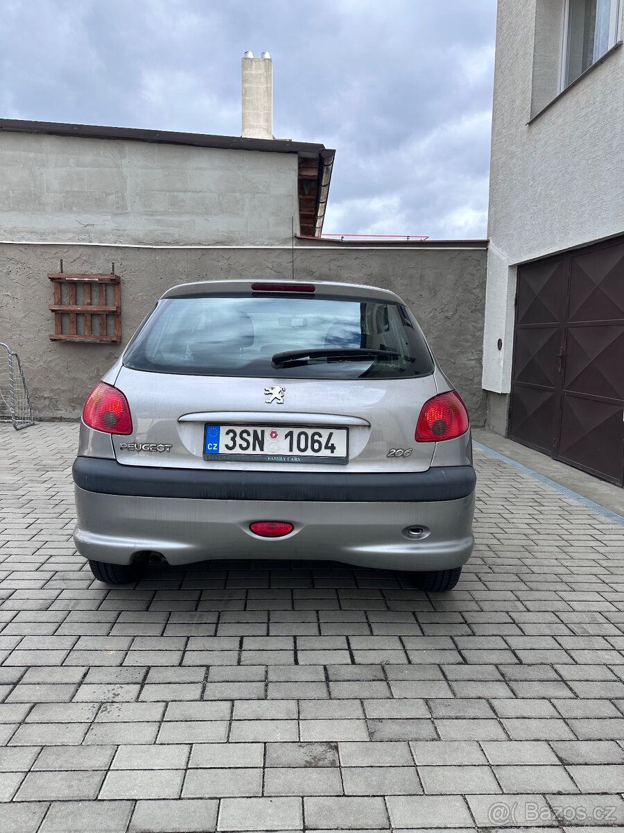 Peugeot 206 - 2