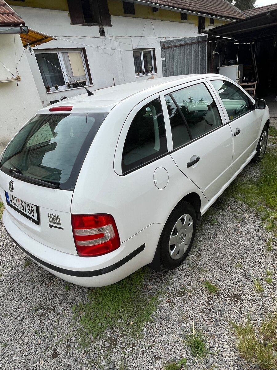 skoda fabia - 2