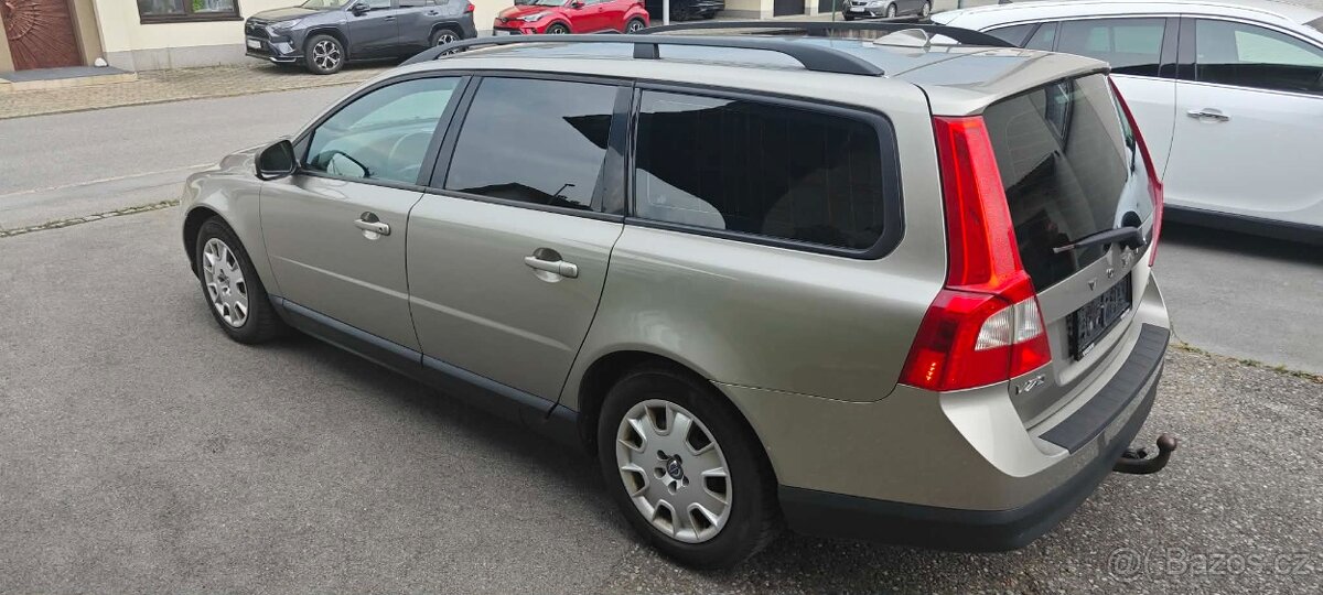 Volvo V70 D5 AWD - 2