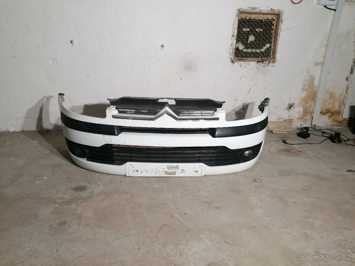 Citroen C4-přední nárazník - 2