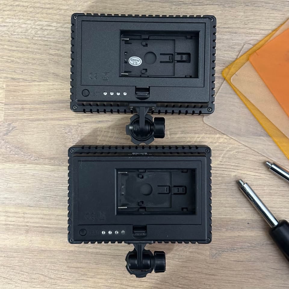 Neewer LED panely CN216 a CN160 - 2