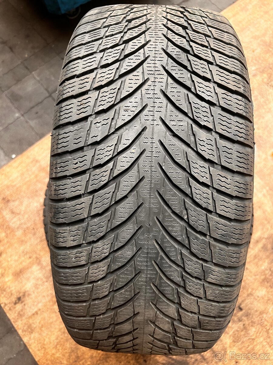 2ks Nokian SnowProof 225/45r17 - 2