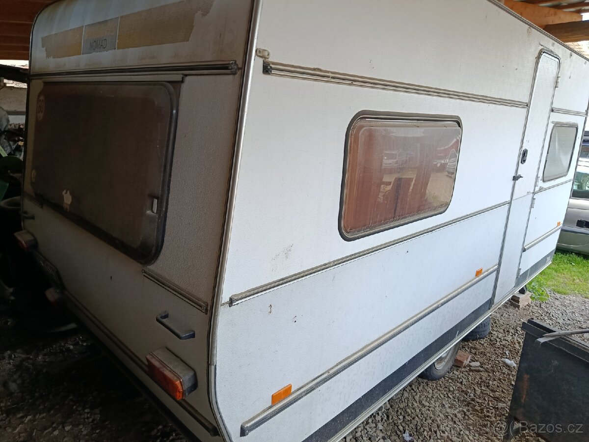 Karavan dethleff nomad - 2