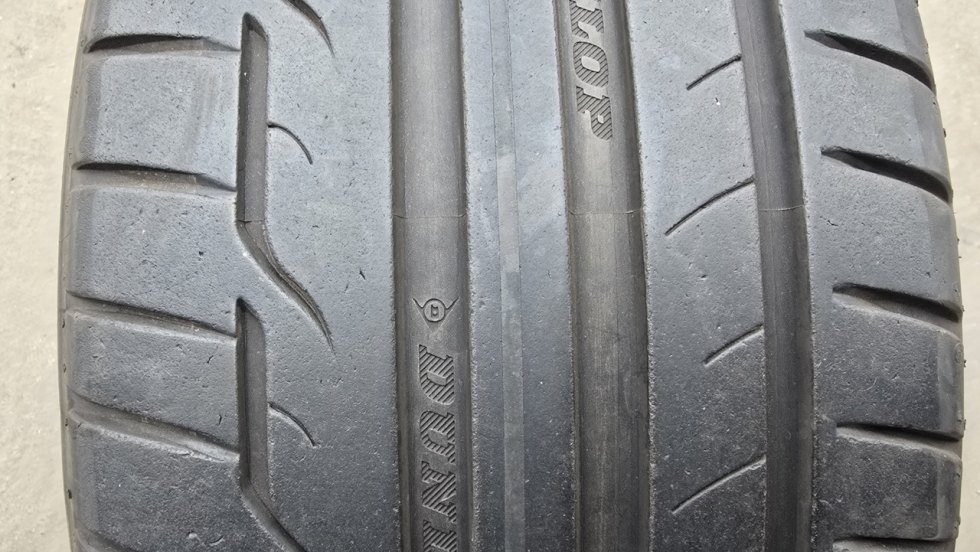 Letní pneumatika 225/45/17 Dunlop - 2