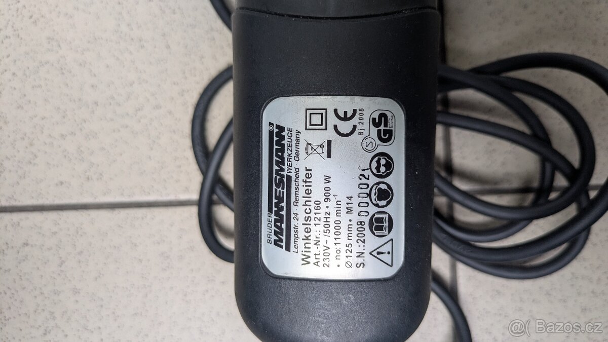 Úhlová Bruska Mannesmann 900 W - 2