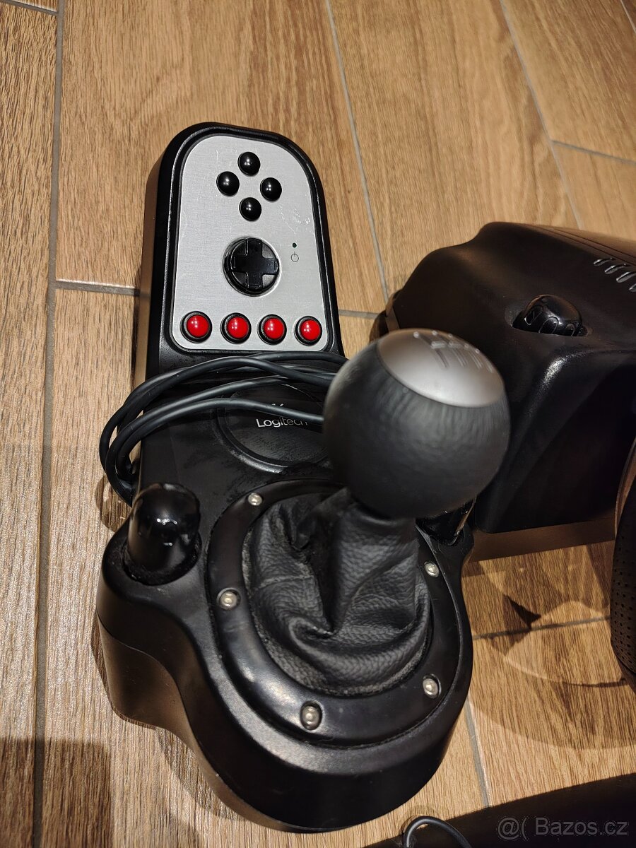 volant Logitech G27 - 2