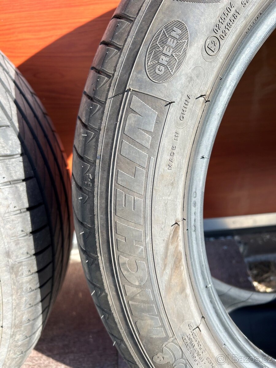 Letní pneu Michelin 215/55 R17 - 2