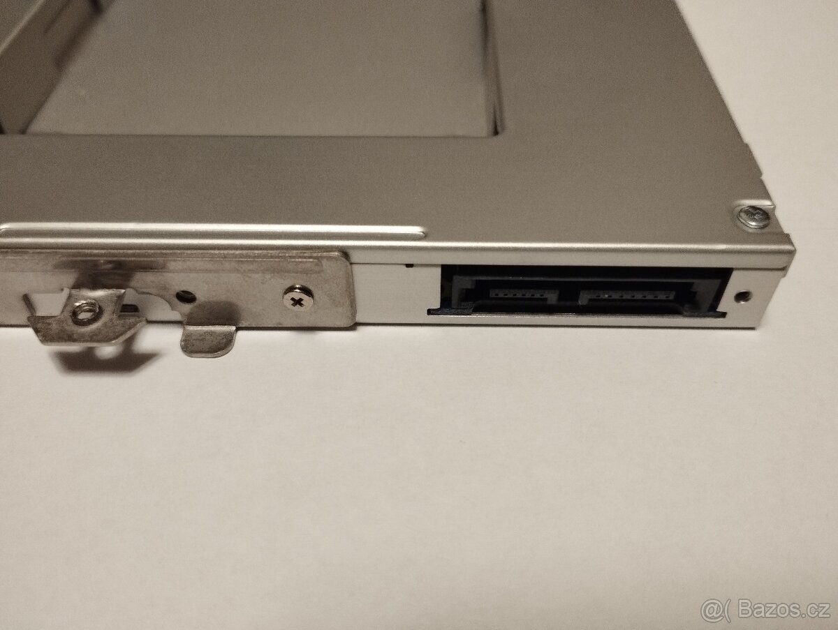 Rámeček na SSD/HDD místo DVD mechaniky - 2