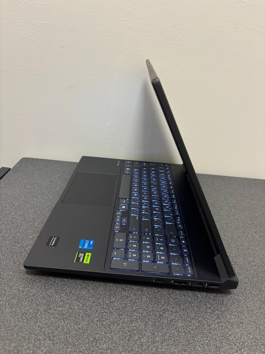 HP Victus 15-fa2711nc - NVIDIA GeForce RTX4050 - 2