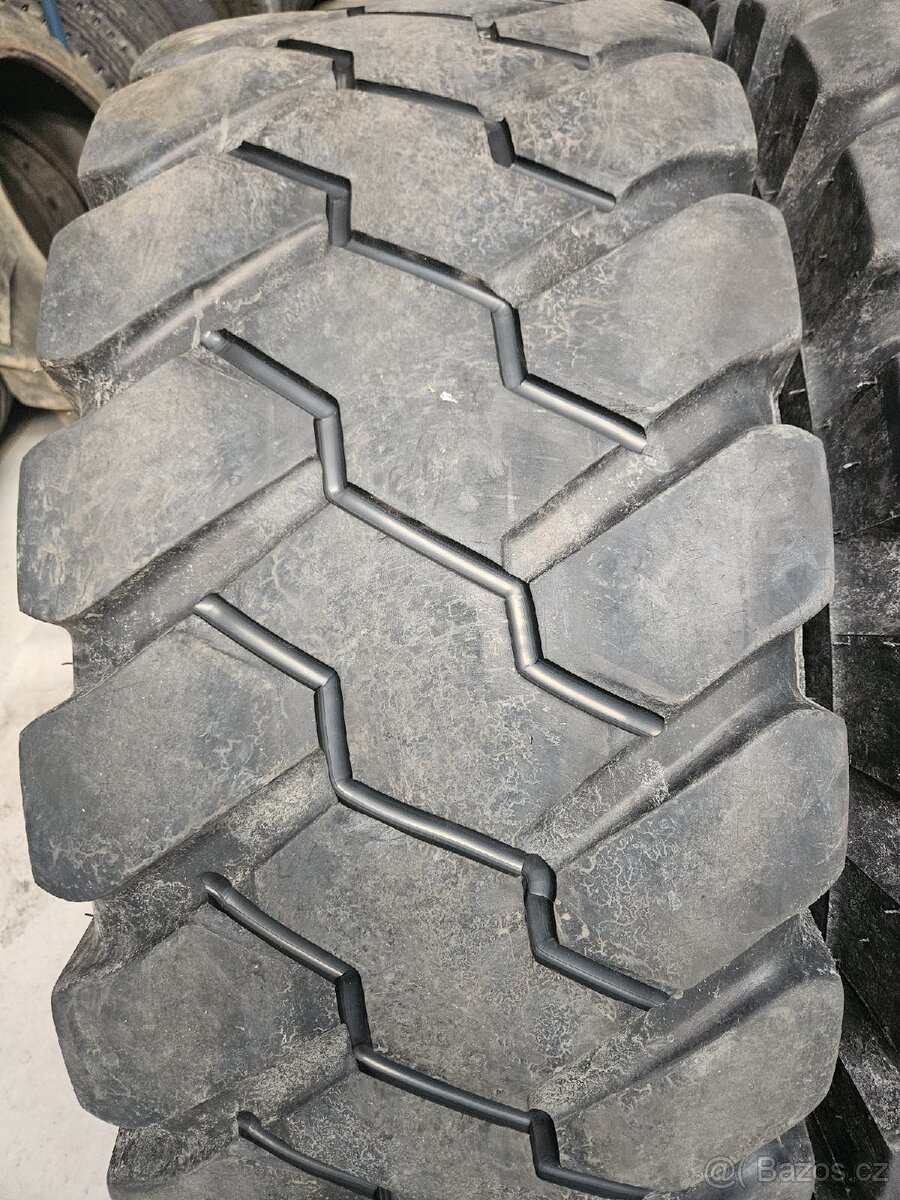 Traktorove pneu 18,4R26, 480/80R26 - 2