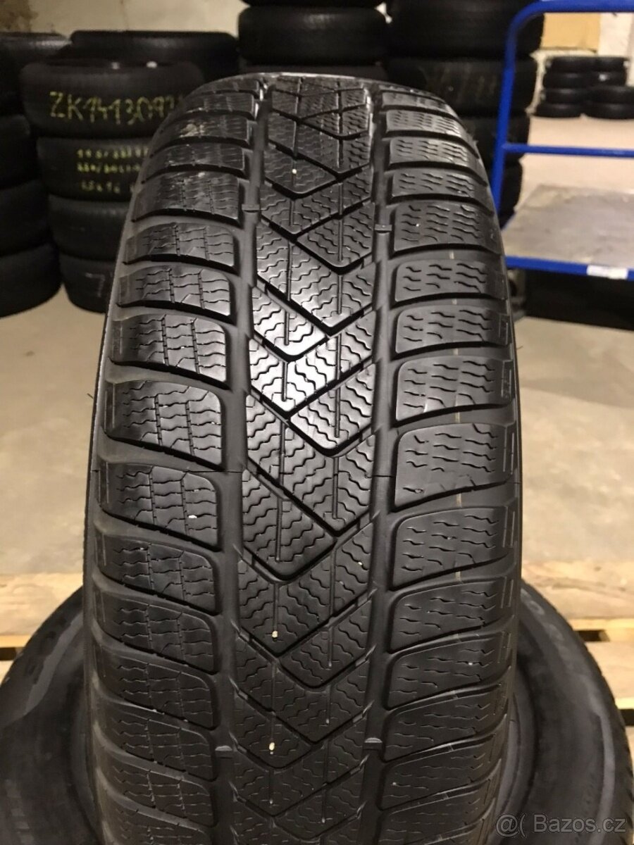 Pirelli 205/60 R16 96H 5-6 mm - 2