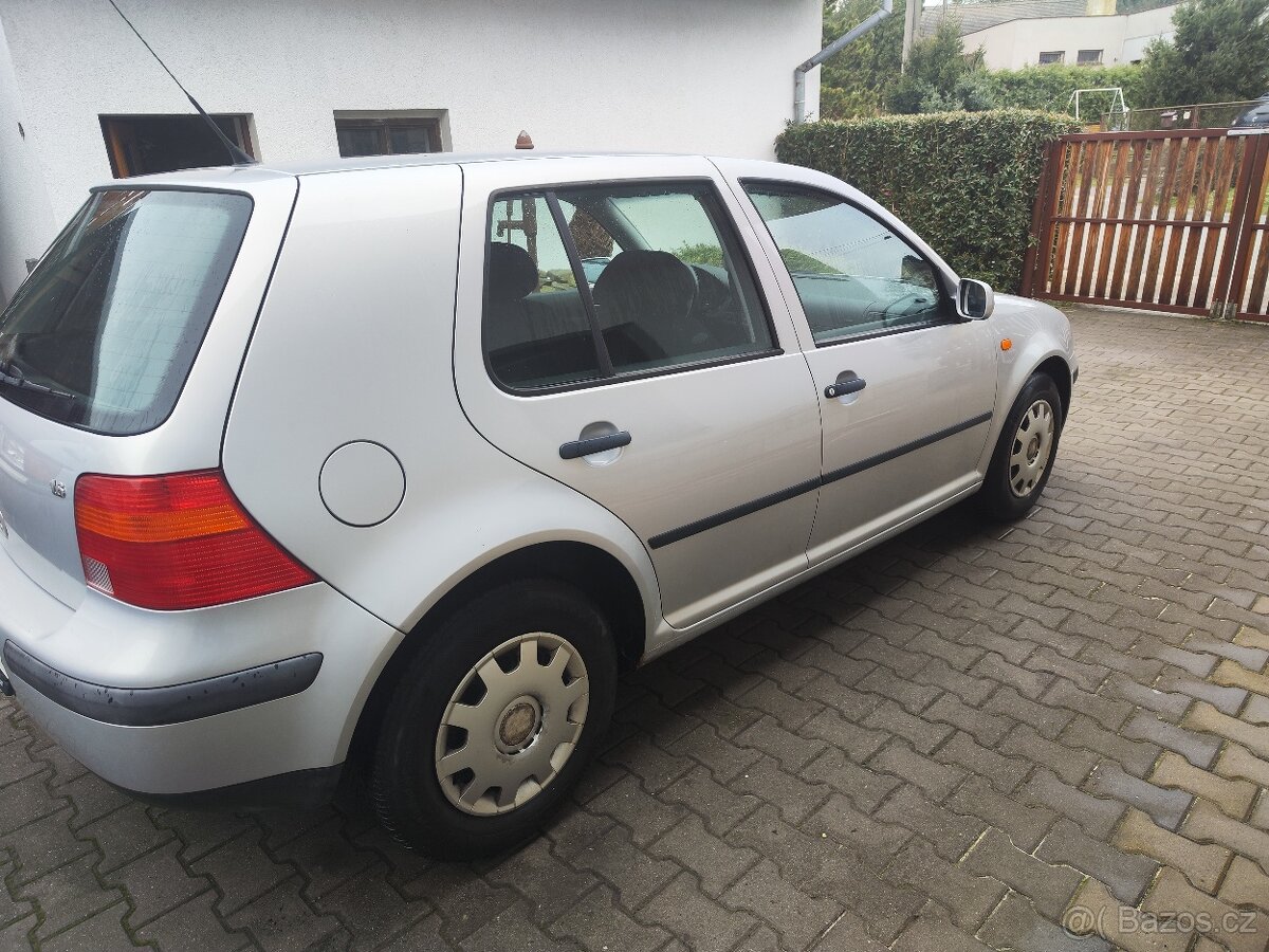Golf IV 1.6 - 2