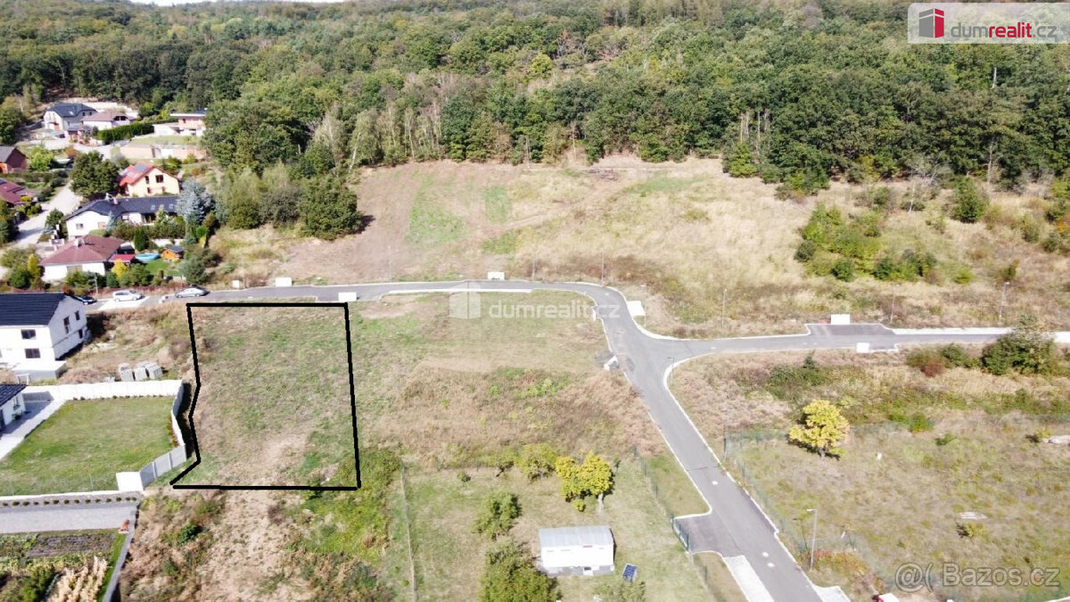 Prodej pozemku v lukrativní části města Chomutova - 2