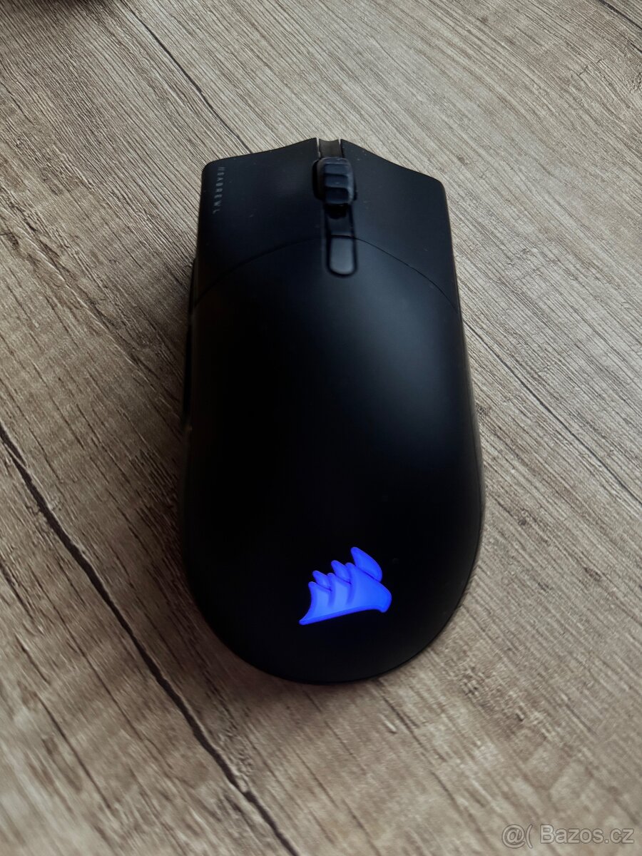 Herní bezdrátová myš Corsair Sabre RGB Wireless - 2