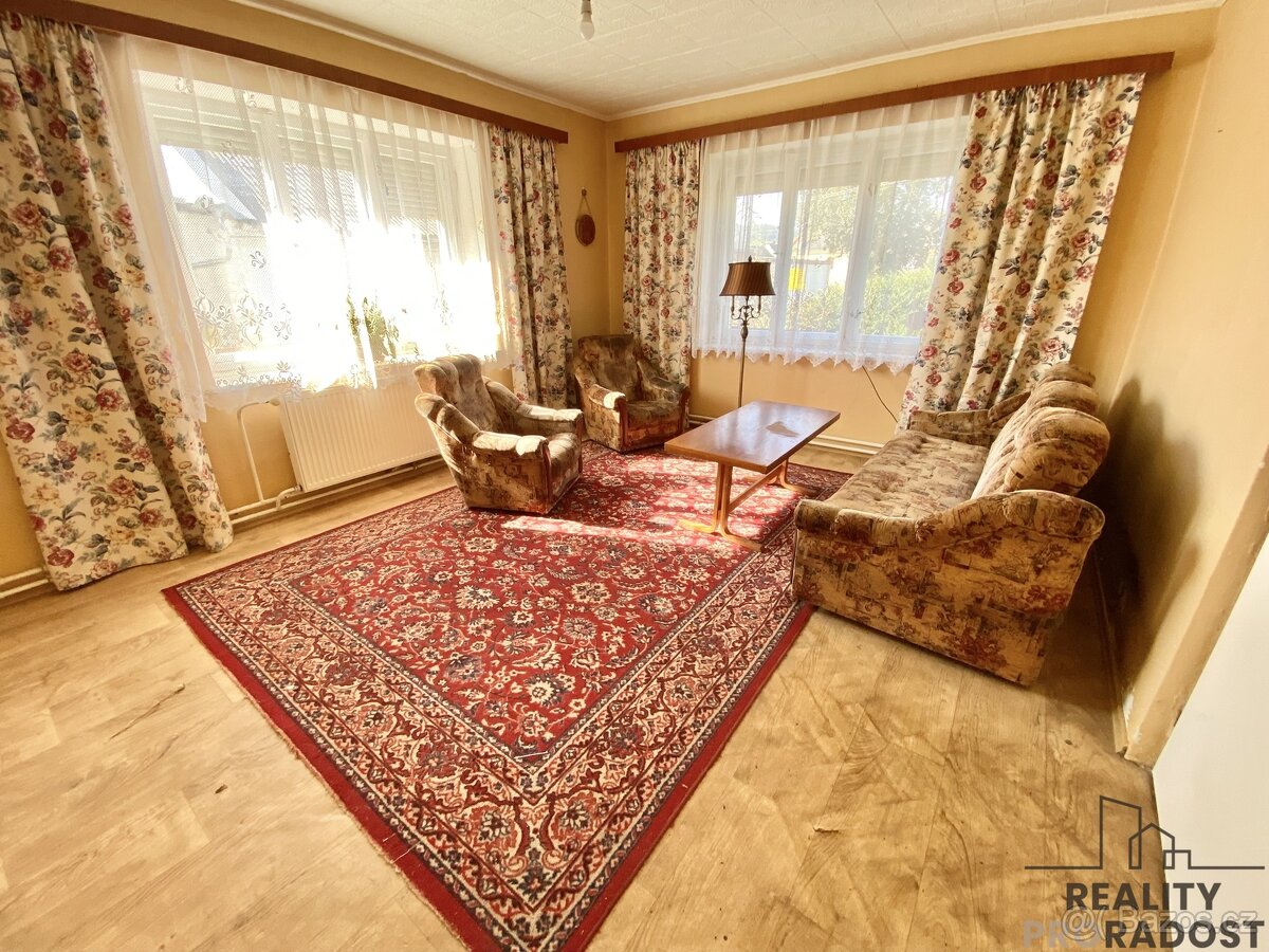 Prodej id. 1/2 domu v obci Křemačov, Mohelnice. - 2