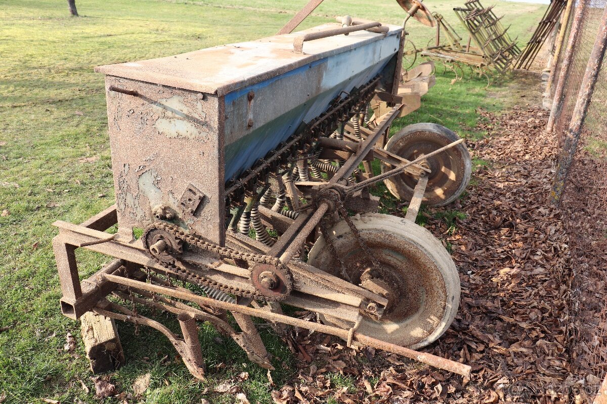 Prodám secí stroj - 2