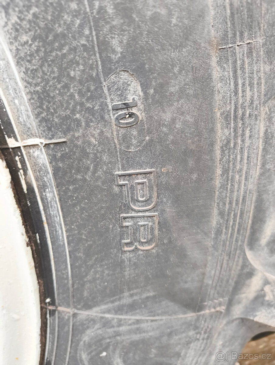 Kolo a ráfek Zetor 30 palců - 2