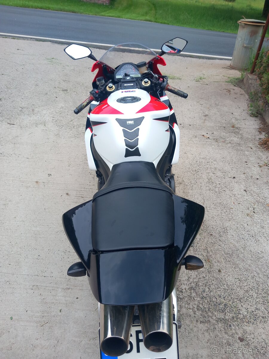Honda CBR 1000 RR - 2