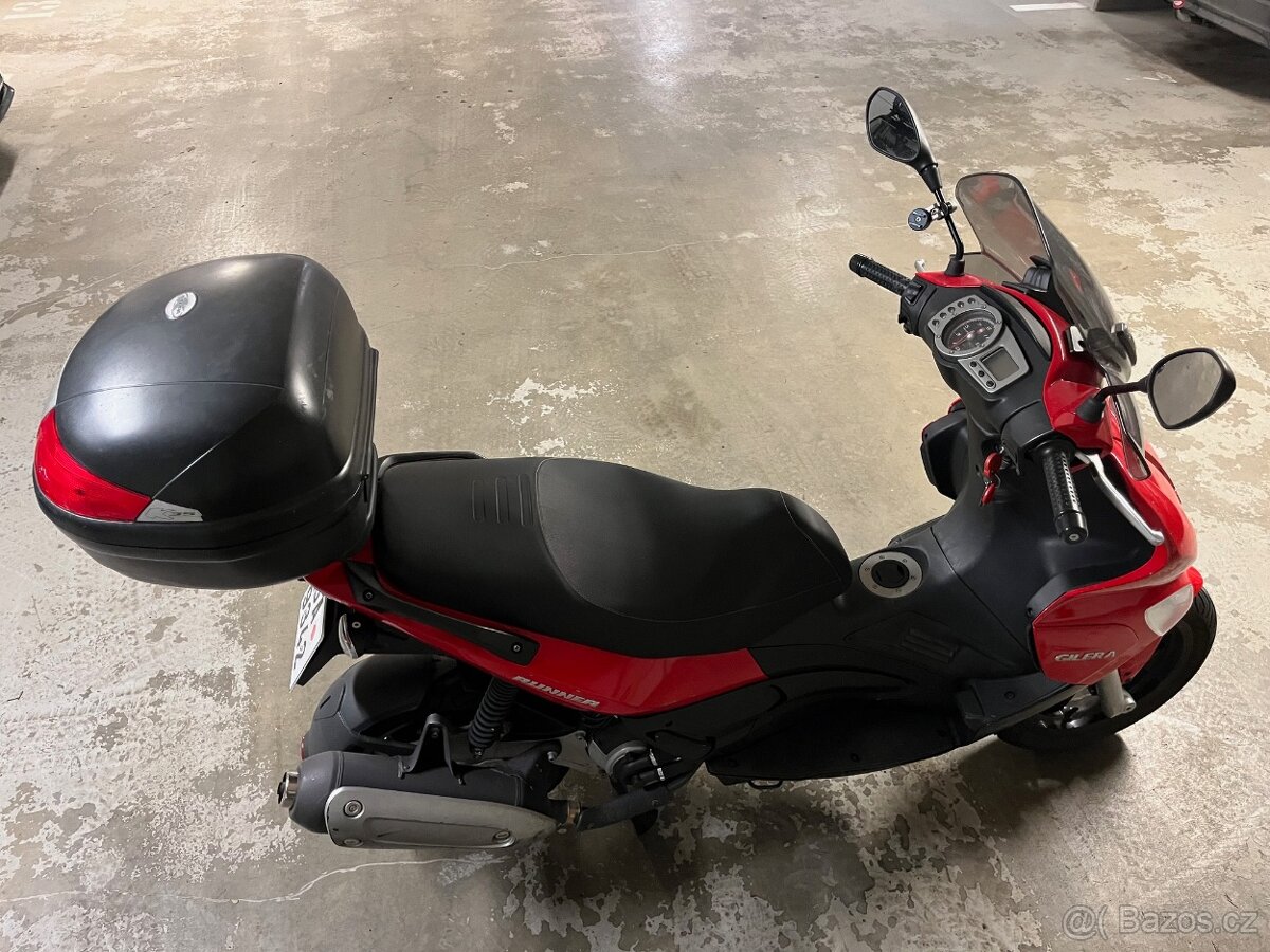 Gilera Runner 200 ST - 2