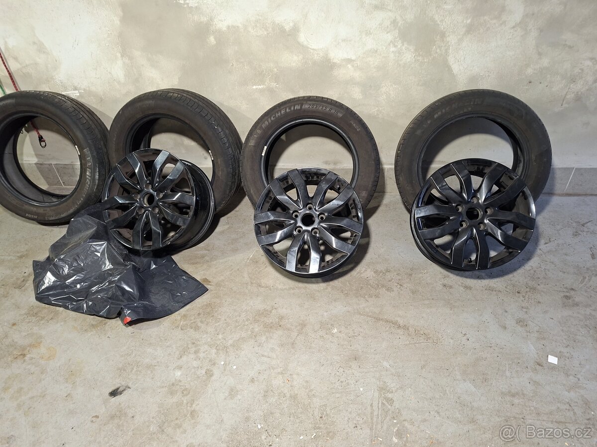 Prodej aludisků - 2