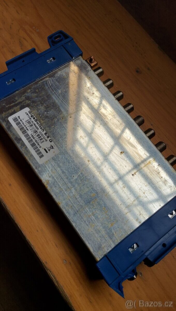 GigaSwitch 9/8 G - 2