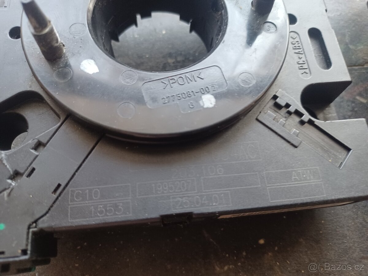 Podvolantová jednotka ABS - 2