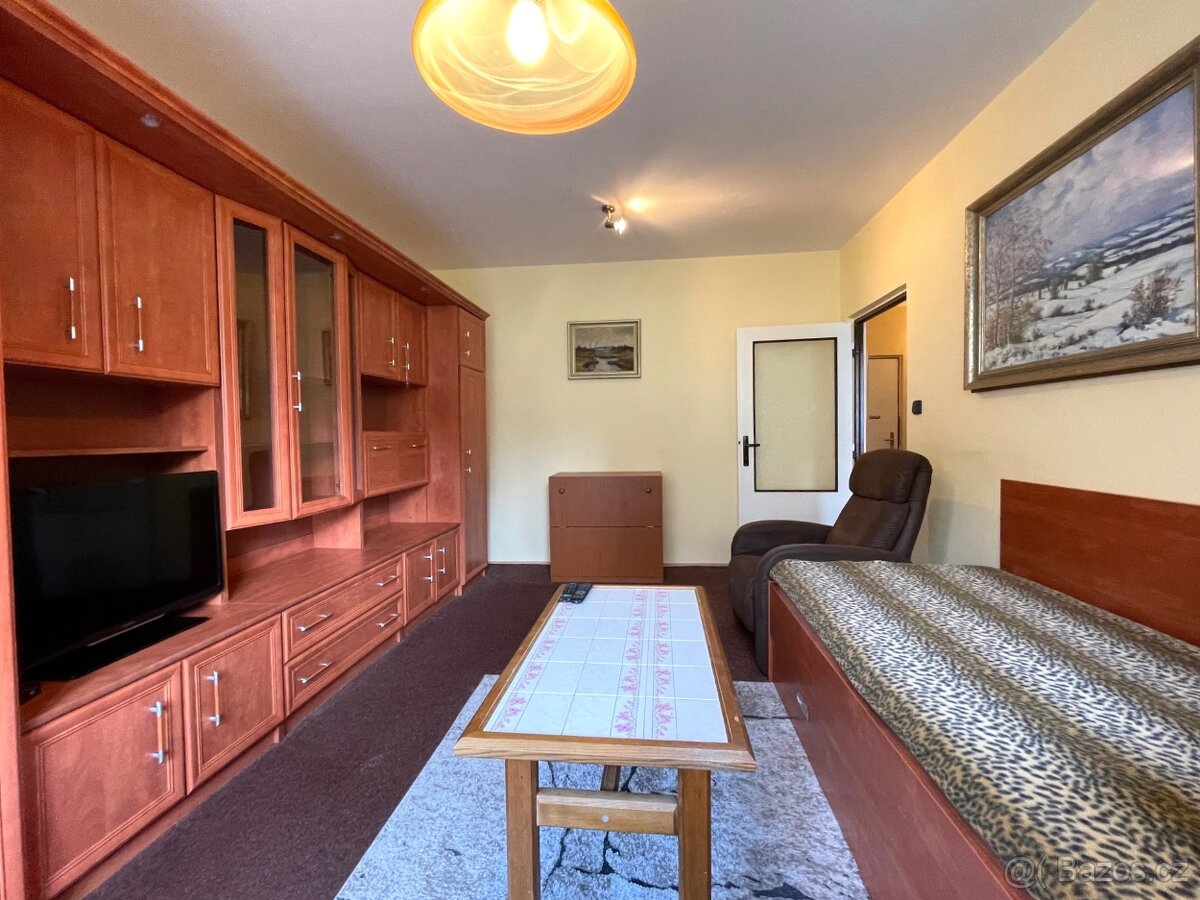 PRODEJ BT 1+1 UHERSKÝ BROD, RYCHTALÍKOVA - 2