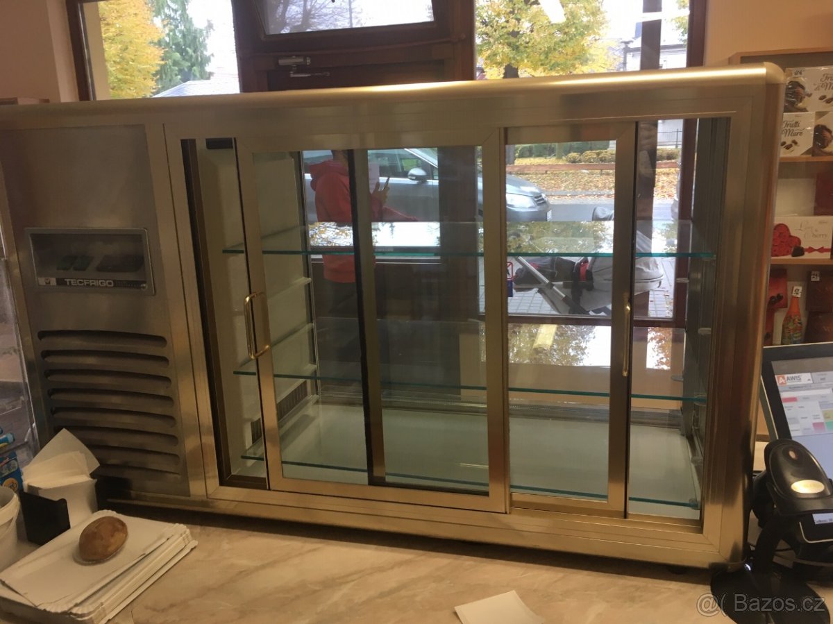 Cukrářská vitrína Orizont 200 Q - 2