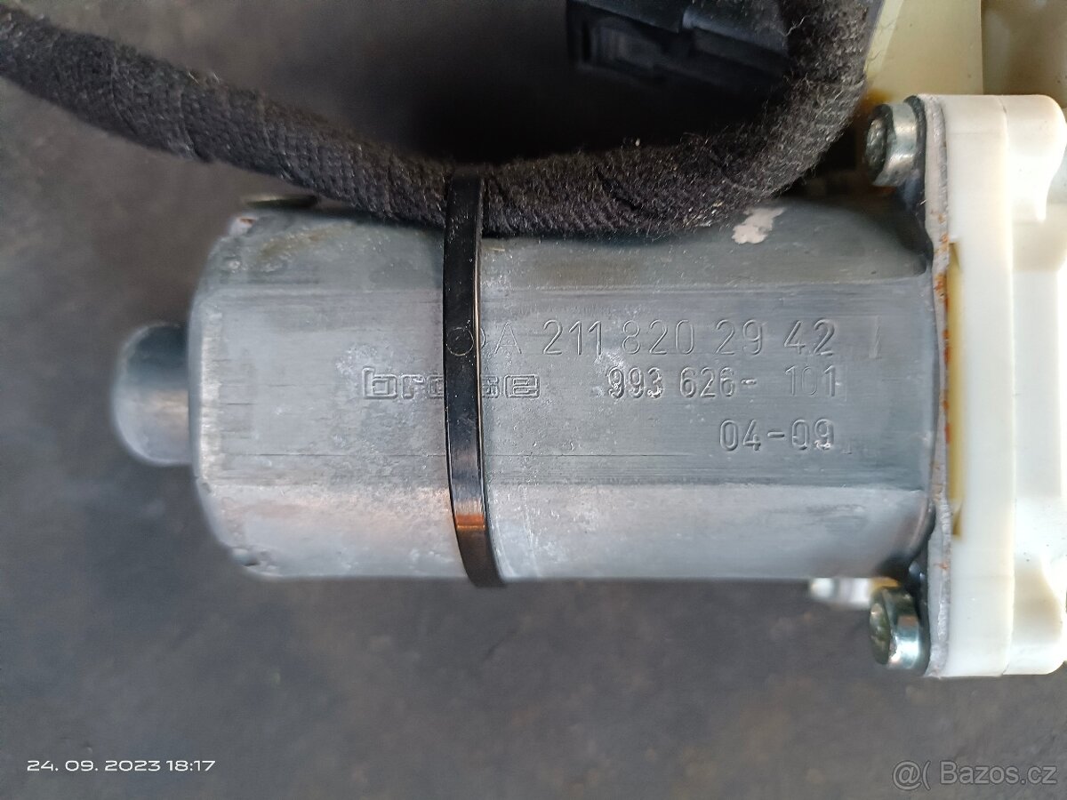 Náhradní díly mercedes w211 - 2