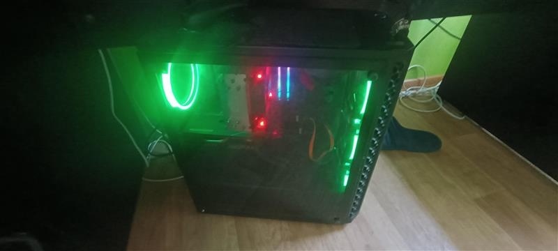 PC i5 9600k/rtx 2060/16gb ddr4 - 2