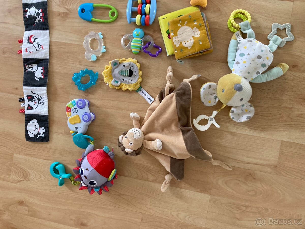 Sada hraček pro miminko - 2