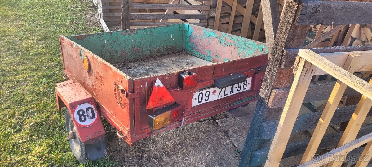 Přívěsný vozík za auto - 2