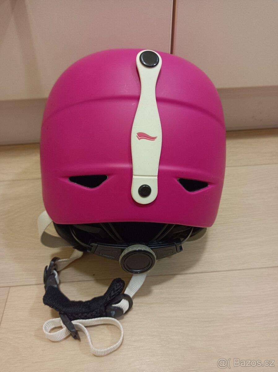 Lyžařská helma - 2