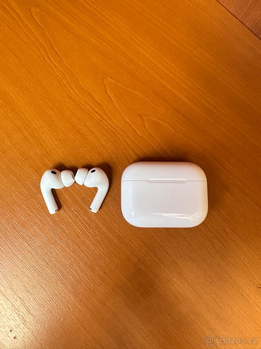 Airpods Pro 3 - 2