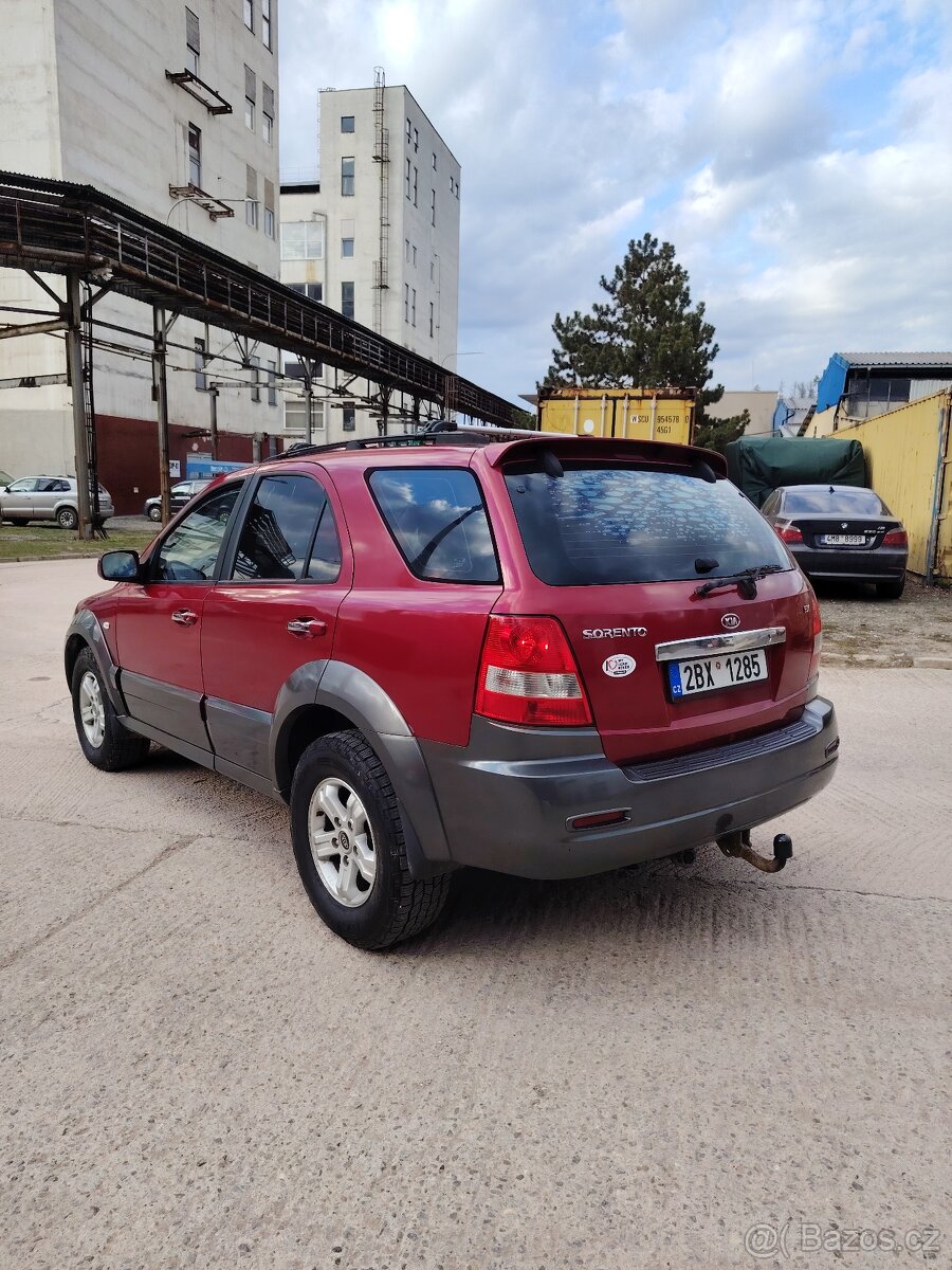 Kia Sorento - 2