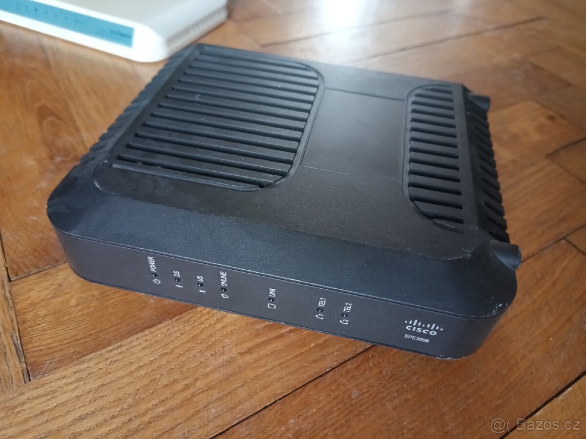 Router Cisco upc - 2