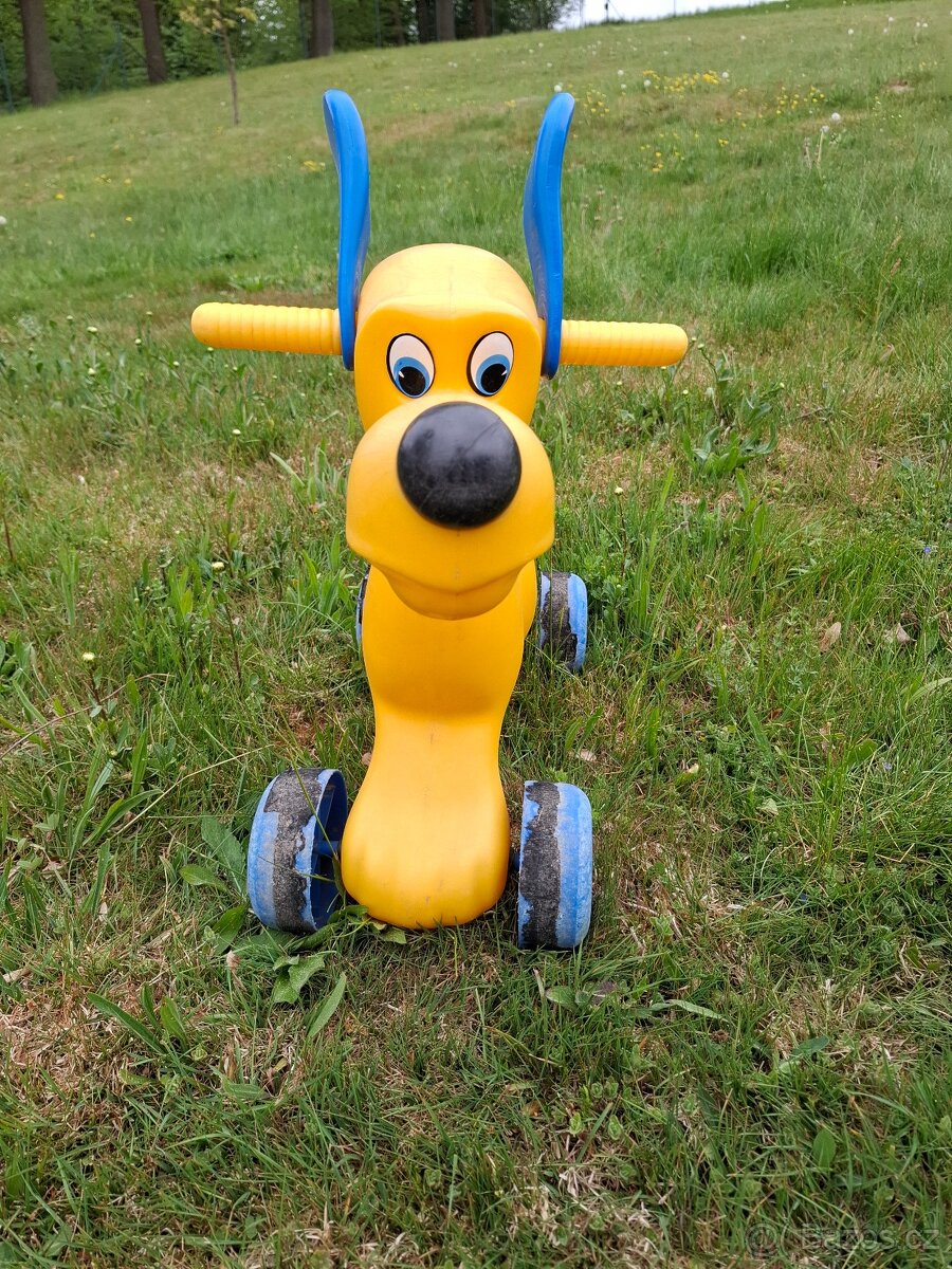 Odrážedlo - pejsek Pluto - 2