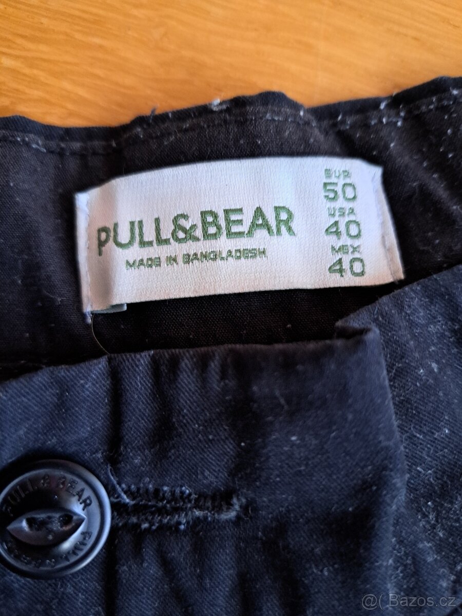 pánské černé plátěné džíny kraťasy PULL BEAR - 2