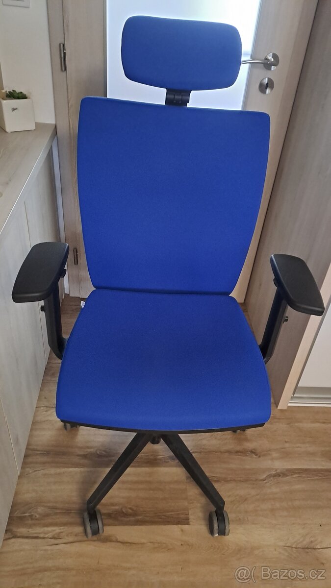 Křeslo k počítači - 2