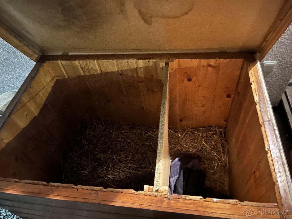 Prodám zateplenou psí boudu - 2