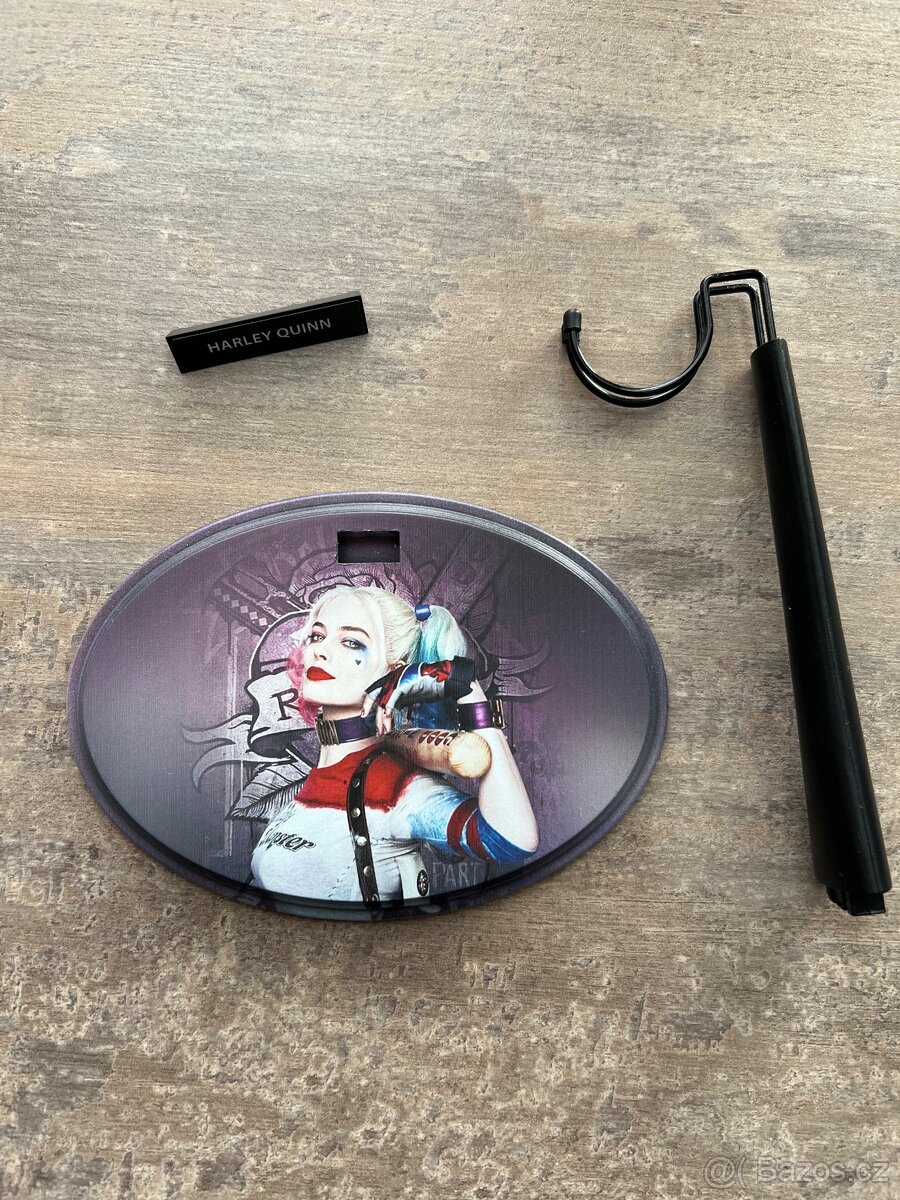 Stojánek Harley Quinn ( sideshow , hot toys ) - 2