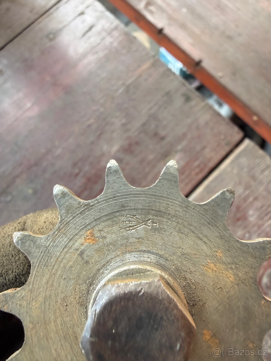 BSA - kolečko asi rozvodů. - 2