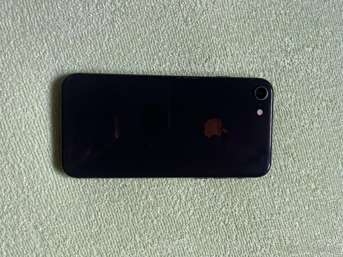 IPhone 8 - 2