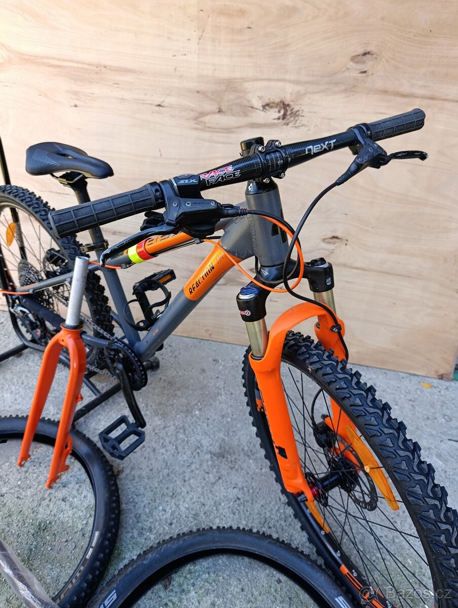 Dětské horské kolo CUBE 24 - 2