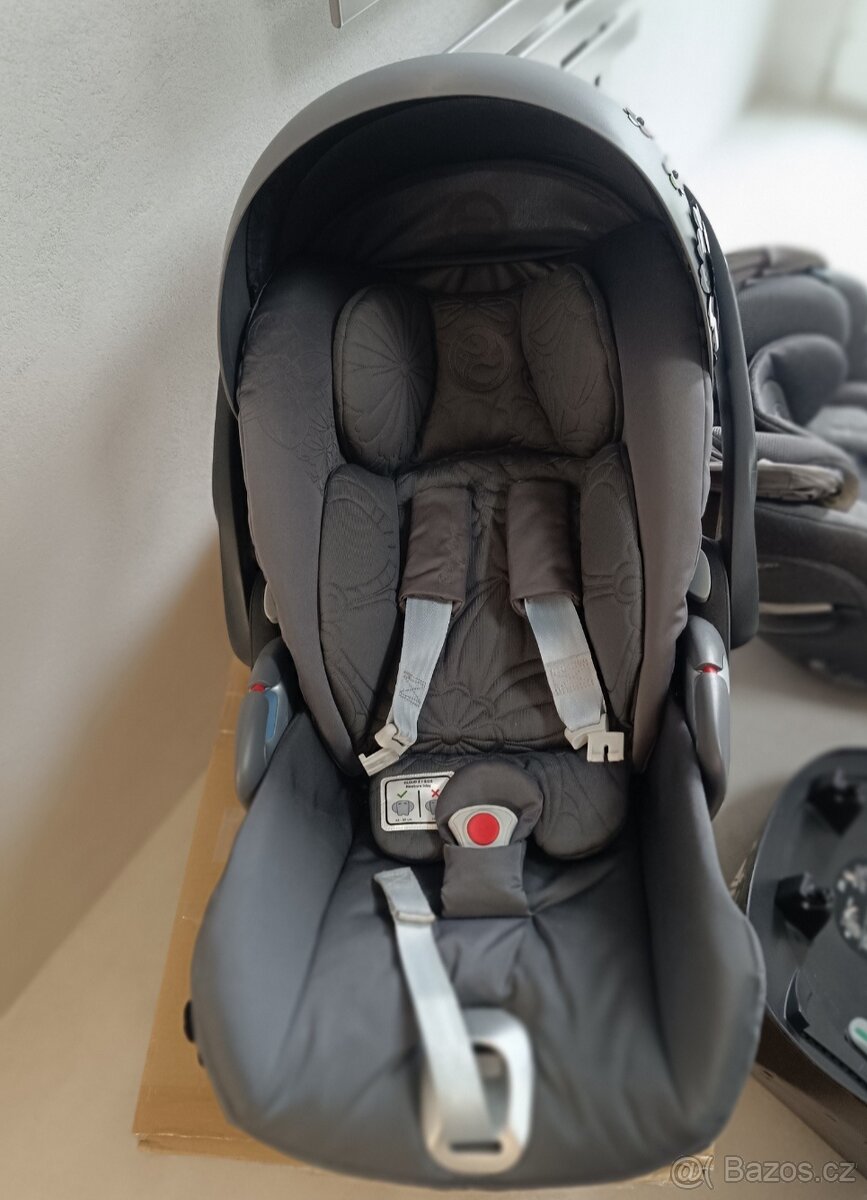 Cybex autosedačka a báze - 2