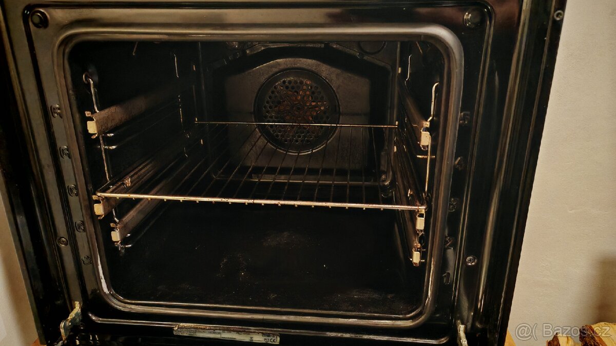 Trouba s varnou deskou Gorenje - 2