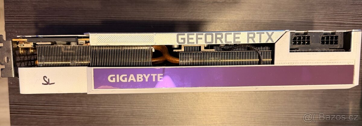 Gigabyte RTX 3090 Vision OC - 2