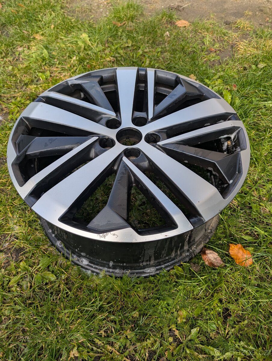 Originální disk Peugeot 3008 19" - 2