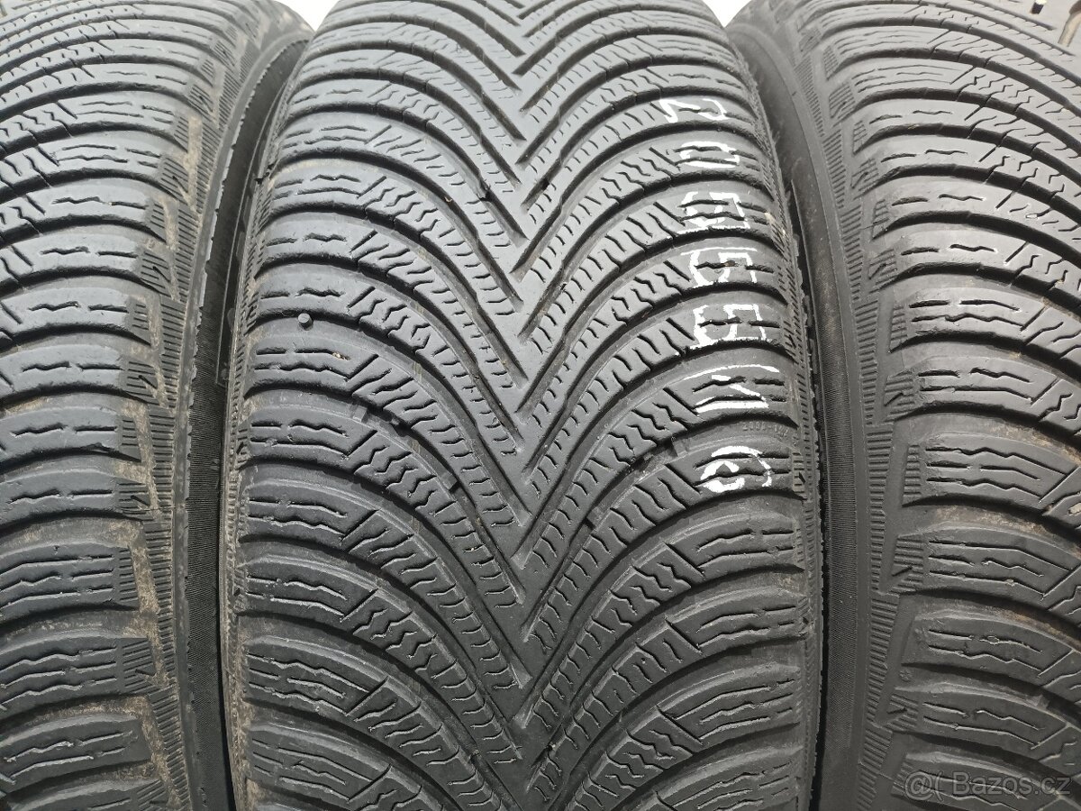 Zimní pneu 205/55/16 Michelin - 2